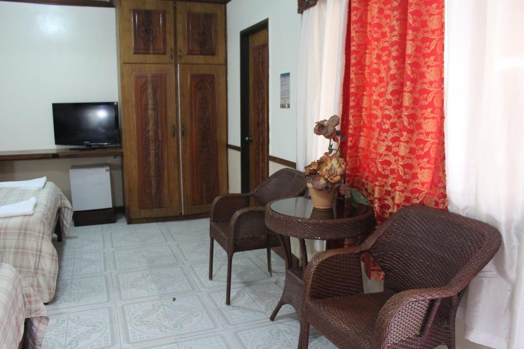 Tonglen Beach Resort Balabag  الغرفة الصورة