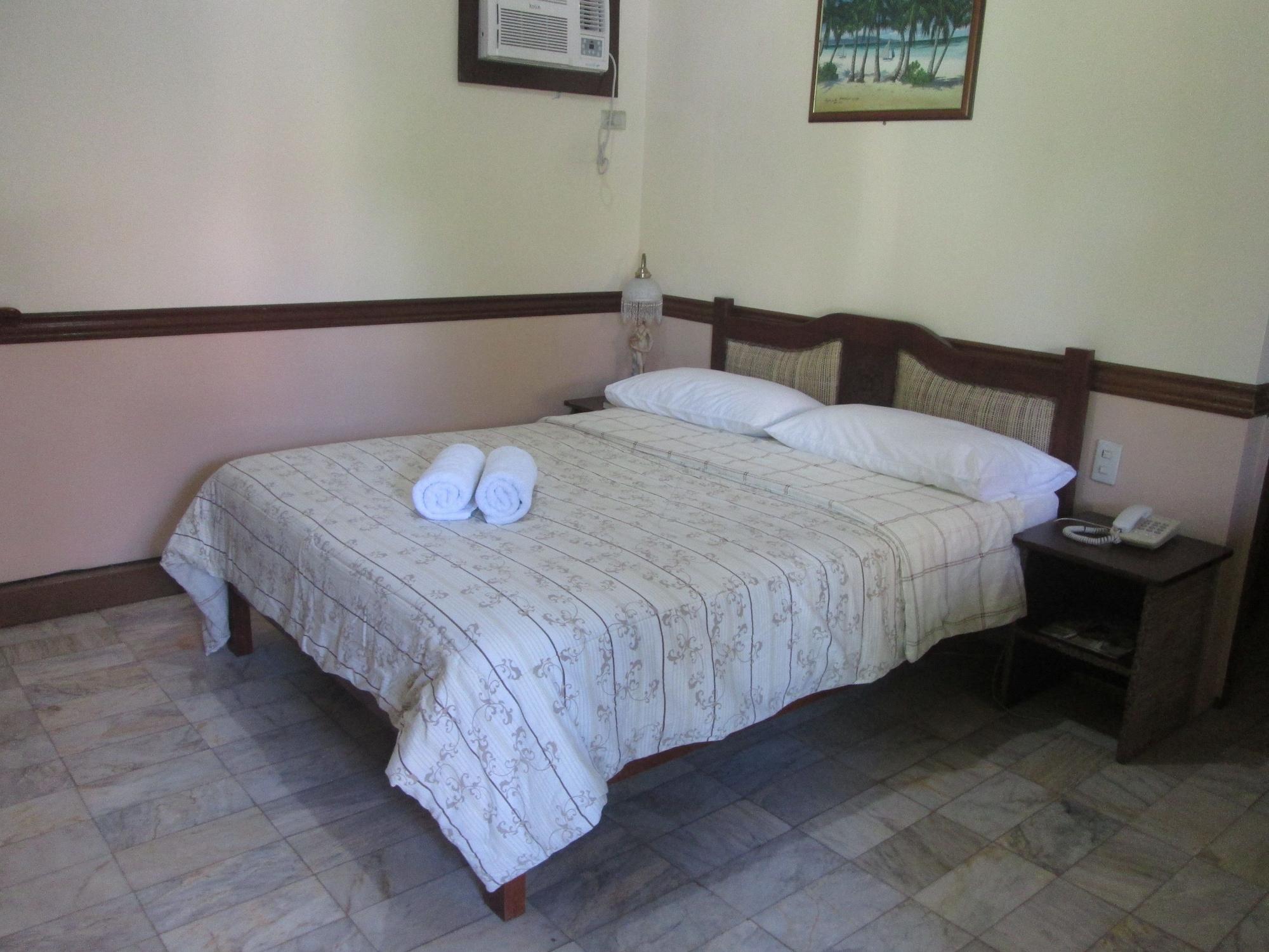 Tonglen Beach Resort Balabag  المظهر الخارجي الصورة