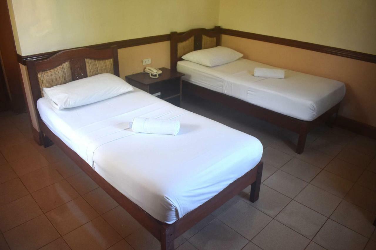 Tonglen Beach Resort Balabag  المظهر الخارجي الصورة